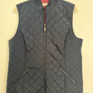 Orvis Quilted Navy Blue Sleeveless Vest
